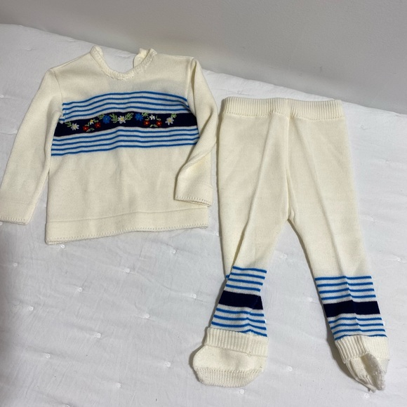 Vintage 2 Piece Baby Outfit - Picture 2 of 10